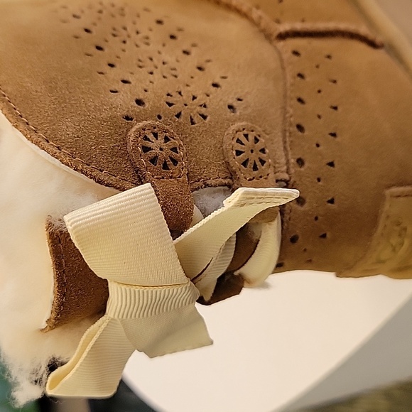 UGG Treadmill short boot - Picture 6 of 7